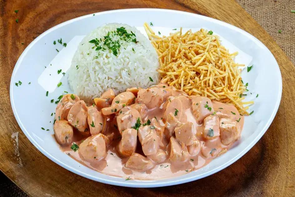 Strogonoff de frango