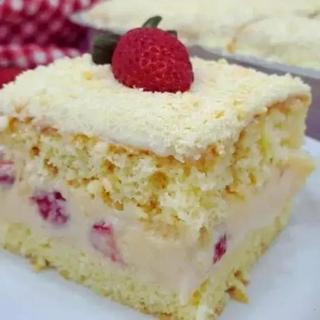 Bolo de morango