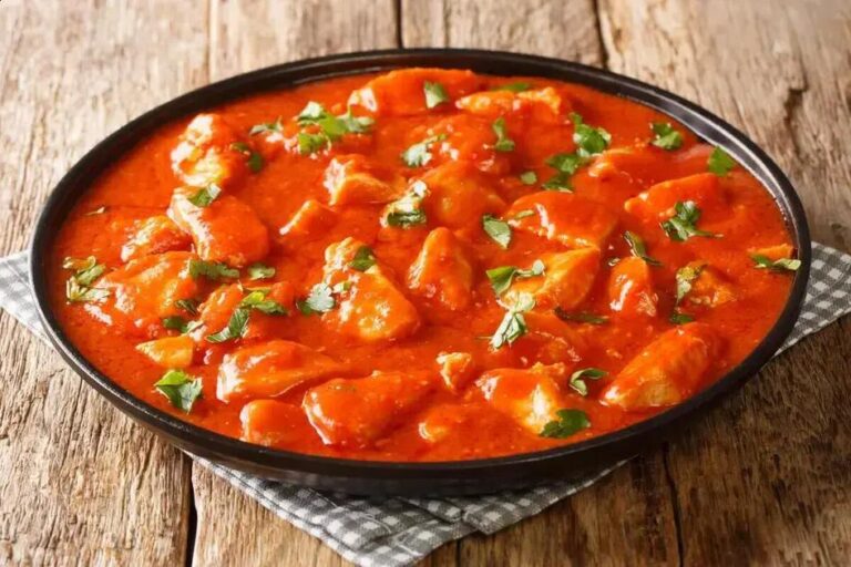 Frango ao molho de tomate
