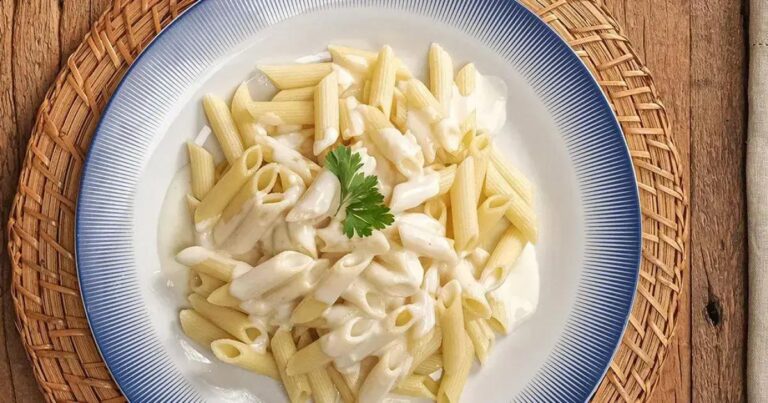 macarrão com molho branco