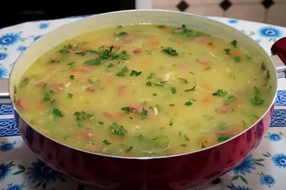 três receitas de caldo